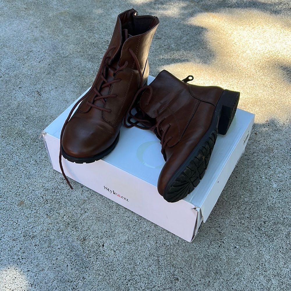 Boots style